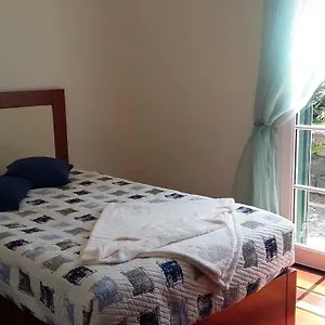 Casa Shalom Ferienhaus São Roque do Faial